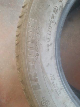 Neumáticos 235/60R18 107V