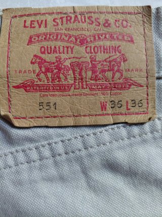 Pantalón Levi's Beige
