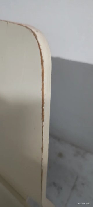 2 Sillas Blancas Metálicas
