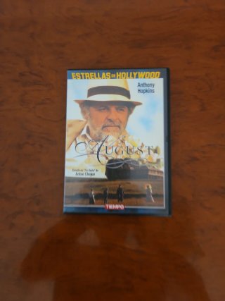 DVD August (Estrellas de Hollywood)