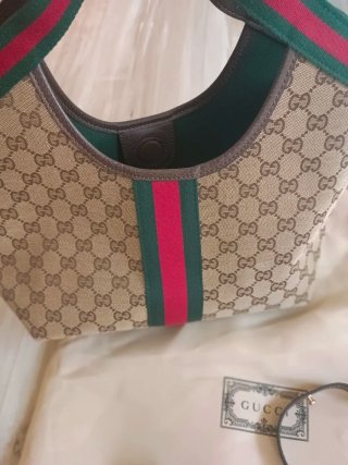 Bolso Gucci Vintage GG Supreme