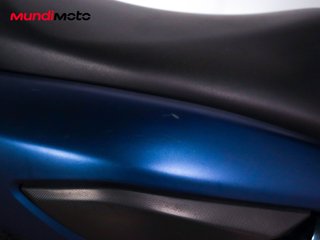 YAMAHA NMAX
