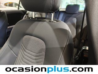 Mercedes-Benz Clase A 180 100 kW (136 CV)