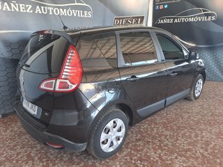 Renault Scenic 2015