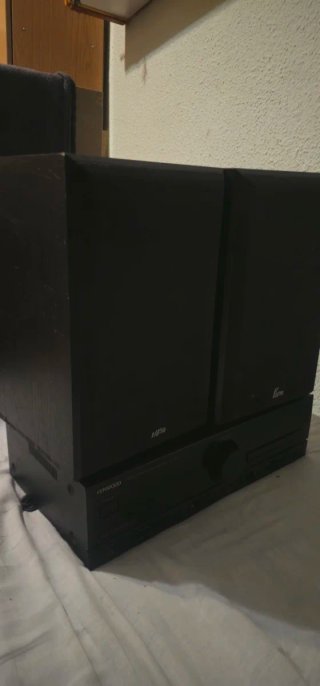 Altavoces Vieta 302 con amplificador Kenwood