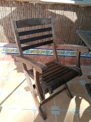 Conjunto Mesa y Sillas de Teca