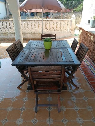 Conjunto Mesa y Sillas de Teca