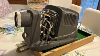 Proyector CRAT R SOM Berthiot Vintage