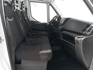 Iveco Daily Furgon 35S 14 V 3520L/H3 100 kW (136 CV)