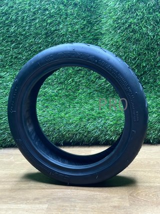 Neumático tubeless 250×54 CST