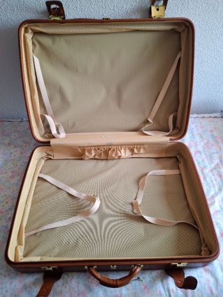 Maleta vintage piel Tauro El Corte Inglés