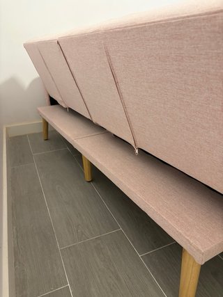 Sofá cama rosa