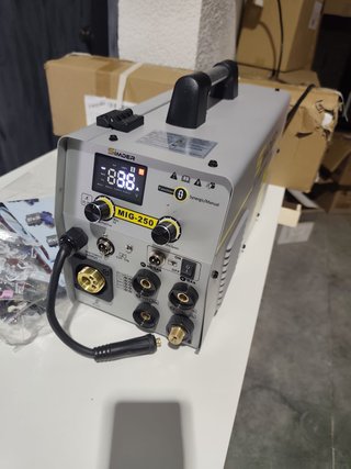 Soldador Plasma 6 en 1 SSIMDER MIG-250