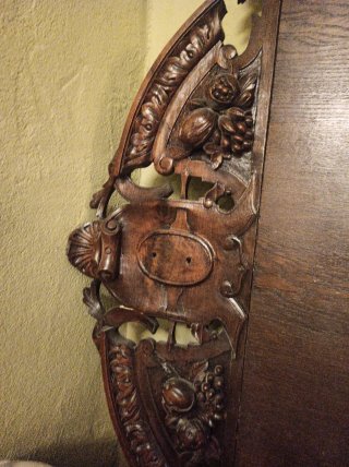 Cabecero antiguo madera tallada