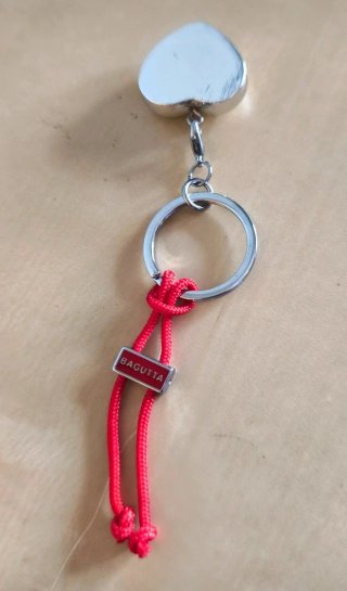 Portachiavi cuore rosso Bagutta