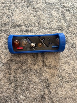 Estuche VW Bombillas y Fusibles-Nuevo