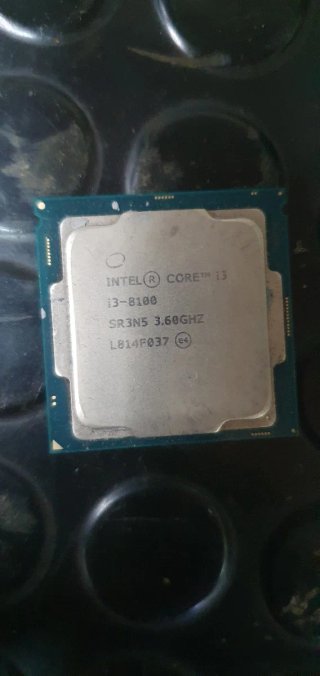 Procesador Intel Core i3-8100