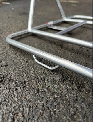 Portaequipajes delantero de acero para bicicleta