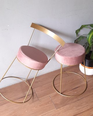 Silla metal terciopelo/ exterior /interior