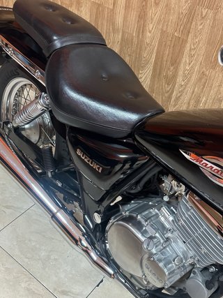 Suzuki 250 Negra - Moto Cruiser