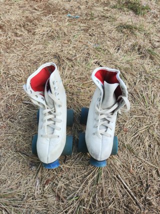 Patines de 4 ruedas blancos para niña
