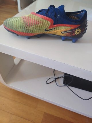 Botas Fútbol Nike Phantom Talla 40