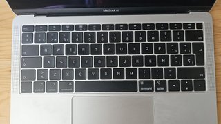 MacBook Air 13 2018 i5 8GB RAM 128GB Plata