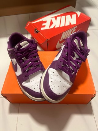 Nike Dunk Morado y Blanco Talla 42