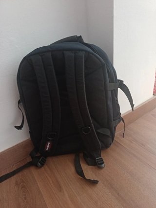Mochila Eastpak Negra