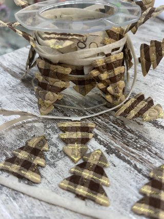 Passamaneria alberelli natalizi beige e panna