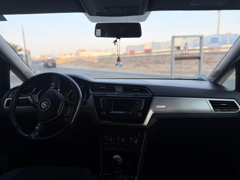 Volkswagen Touran 1.6 TDI CR BMT Edition 2016, foto 11