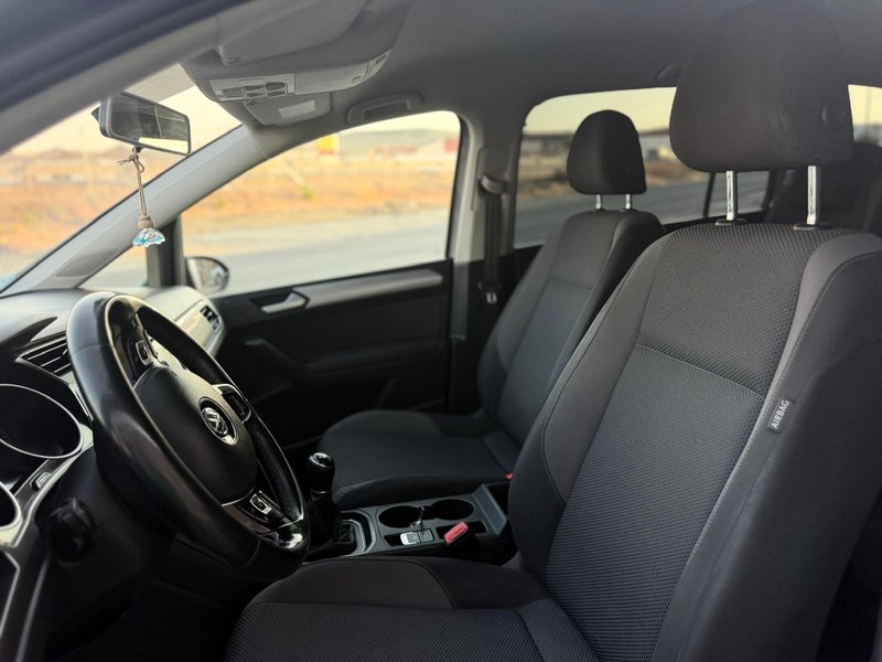 Volkswagen Touran 1.6 TDI CR BMT Edition 2016, foto 14