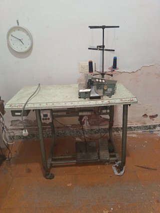 Máquina de coser Overlock Rimoldi