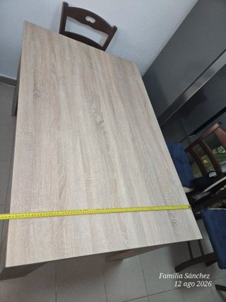 Mesa de comedor extensible de madera