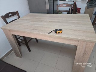 Mesa de comedor extensible de madera