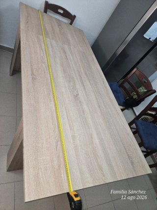 Mesa de comedor extensible de madera