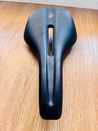 Sillín Specialized Phenom 143mm