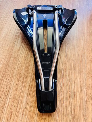 Sillín Specialized Phenom 143mm