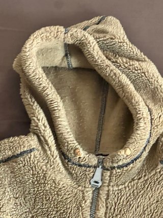 Forro polar O'Neill beige y marrón