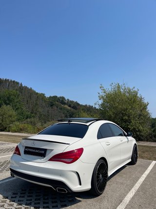 Mercedes-Benz Clase CLA220d AMG 177cv TECHO+BUQUET