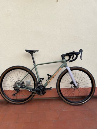 Bicicleta Gravel Orbea