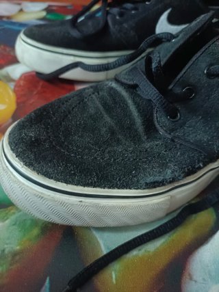 Zapatillas Nike Negras y Blancas