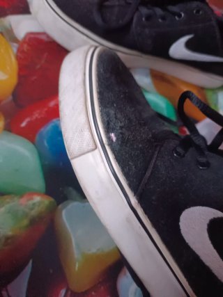 Zapatillas Nike Negras y Blancas