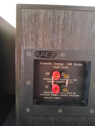 Altavoces Acoustic Energy AE100 Negros