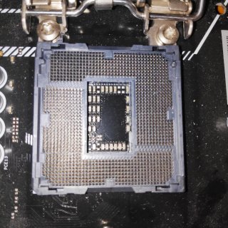 PLACA BASE ASRock B365M-HDV + I3 9100.