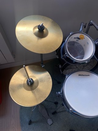 Batería Millenium focus junior