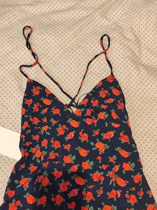 Vestido Bershka flores