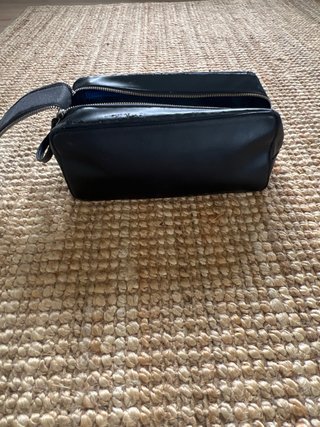 Neceser / Bolso de mano Guess Negro
