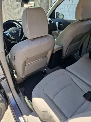 Nissan Qashqai+2 2010