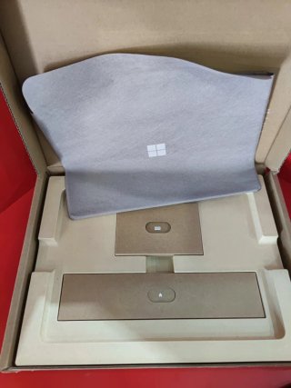 Microsoft Surface Pro 9 Intel Core i5 256GB